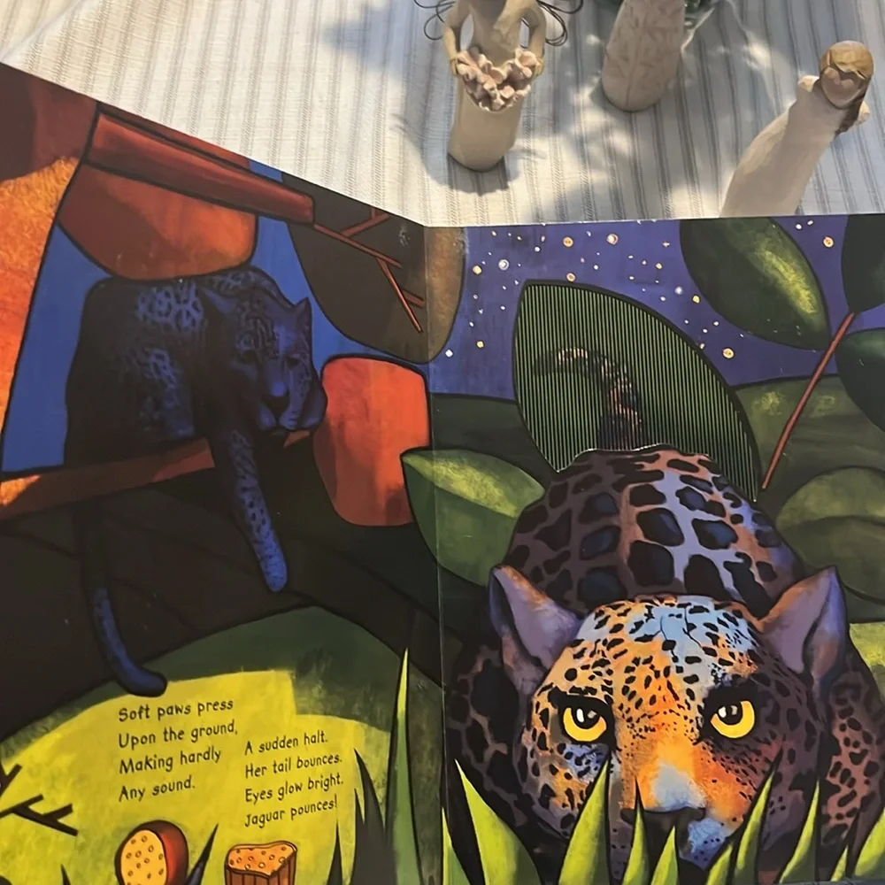 Lights Out, Night's Out: A Glow in the Dark Book (AniMotion) EUC